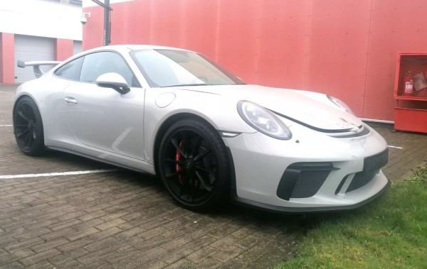 Белорус привез из Германии в Литву два Porsche и получил уголовное дело Белорус привез из Германии в Литву два Porsche и получил уголовное дело