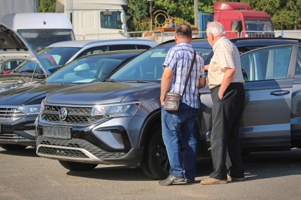 Сколько просят за двухлитровые «дизели» из ЕС Сколько просят за двухлитровые «дизели» из ЕС