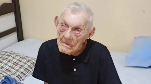 112-летний бразилец признан самым старым мужчиной на планете 112-летний бразилец признан самым старым мужчиной на планете
